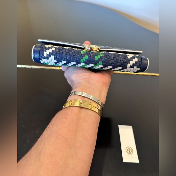 NWT Authentic Luxe Minimalist Tory Burch Duet Woven Envelope Continental/Clutch - Picture 9 of 17